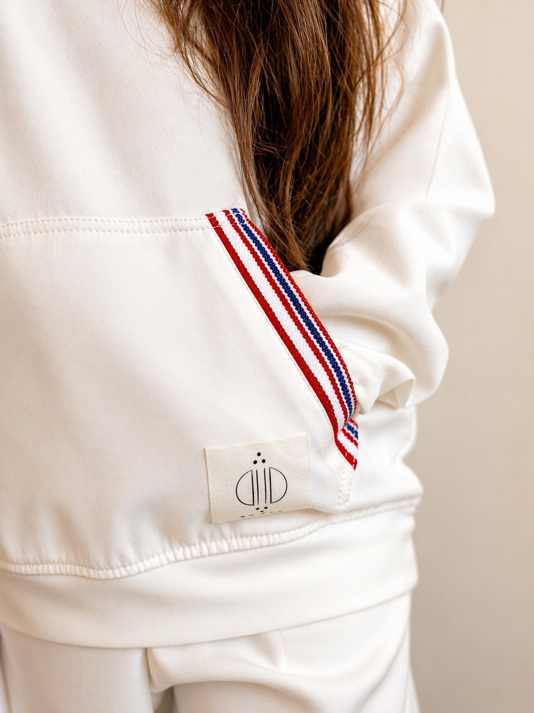 Ensemble jogging blanc mendil